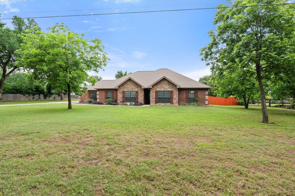 2913 Bairds Lane