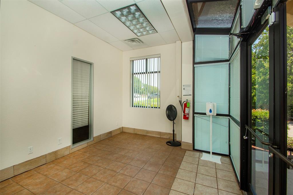 Mcdermott Bus Park - Commercial Lease