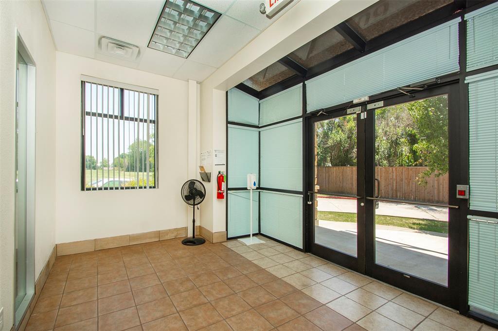 Mcdermott Bus Park - Commercial Lease