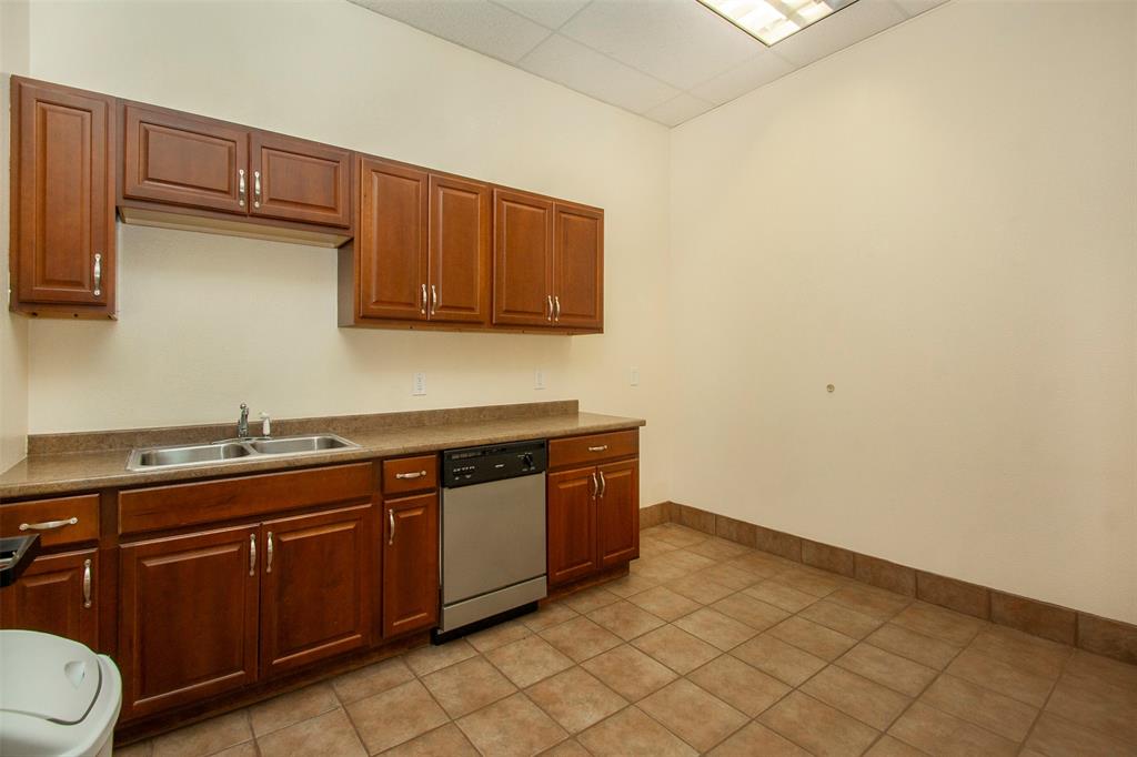 Mcdermott Bus Park - Commercial Lease