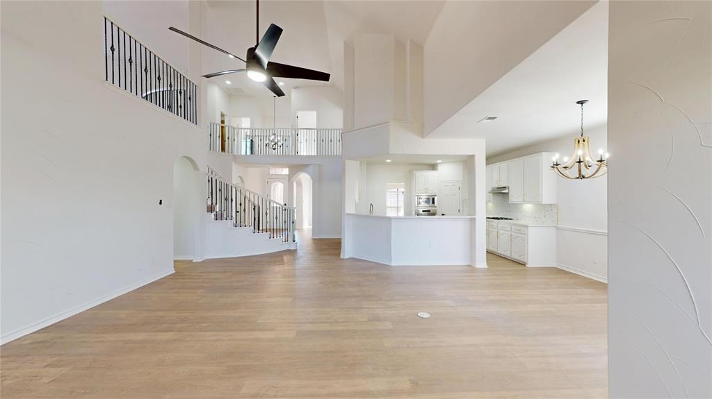 907 Greenfield Court