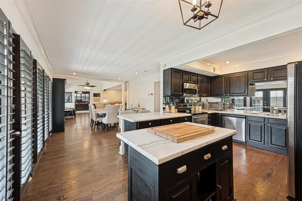 10209 Regal Oaks Drive 211