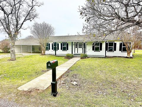 A home in Edna