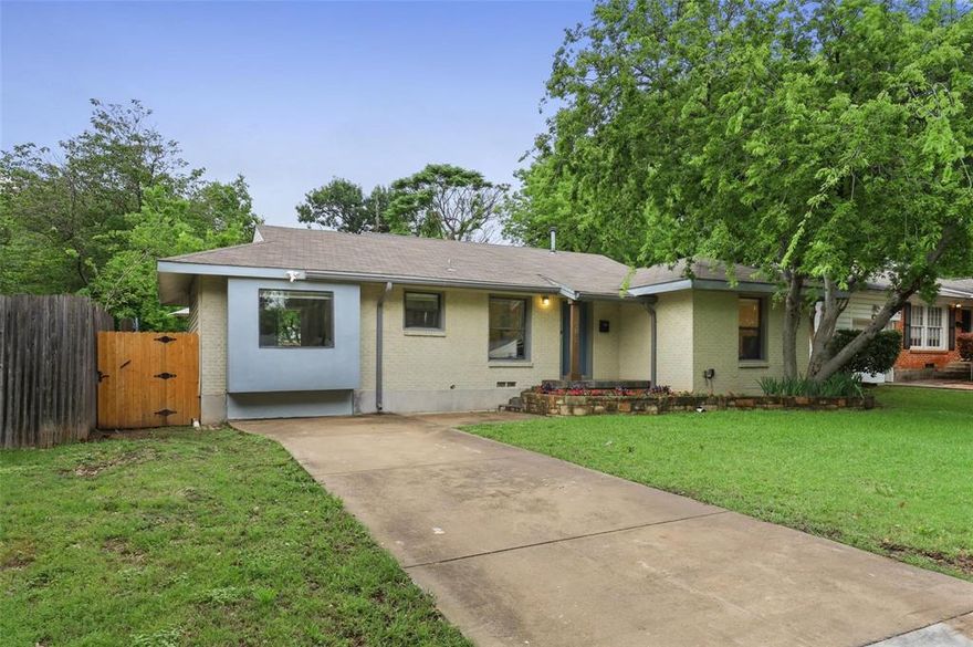 Rental Opportunity in Midway Hollow! This charming 3-bedroom, 1-bath home features a spacious living room with large windows, providing natural light and a view of the large, fenced yard. The recently remodeled kitchen includes stainless-steel appliances, granite countertops, a stylish glass backsplash, and a charming dining area. Wood flooring throughout the house offers luxurious comfort and style. Step outside to enjoy the elevated deck and outdoor dining area, perfect for al fresco living. Available for move-in on June 1st. Conveniently located near Bachmann Lake, Love Field Airport, and the private school corridor, you'll enjoy effortless access to a myriad of dining, shopping, and recreational outlets. Requirements include recent paystubs, application for everyone over 18, a 620 minimum credit score, no evictions, and a $500 non-refundable pet fee with pets considered case by case. Government-issued identification is required (ITIN numbers accepted).