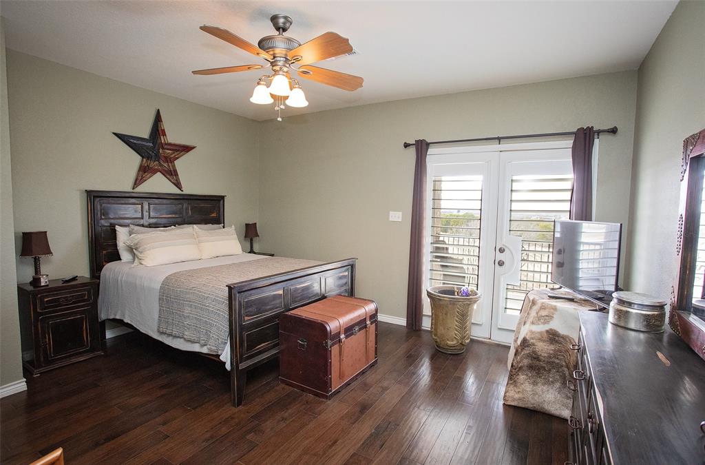 Eagle Point Condos - Residential