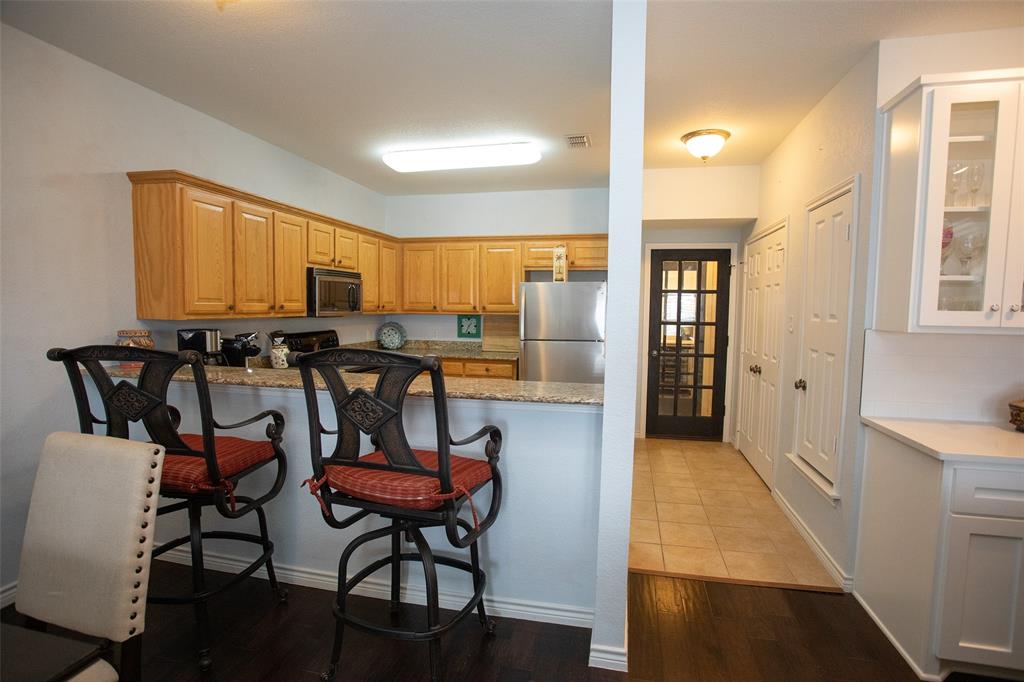 Eagle Point Condos - Residential