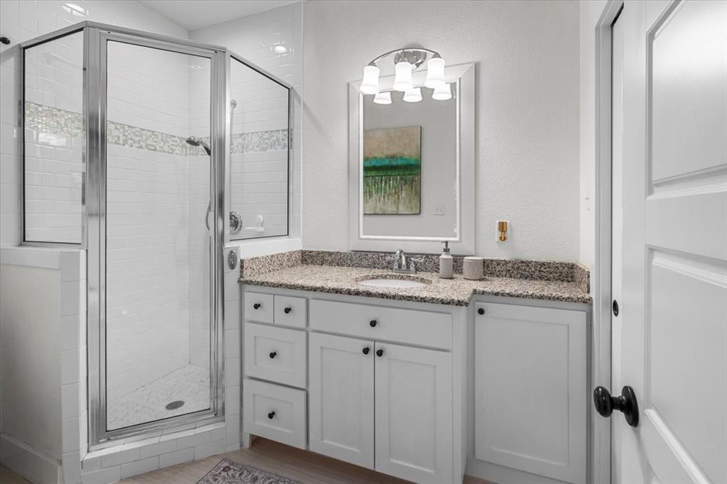 Caddo Peak Estate - Residential