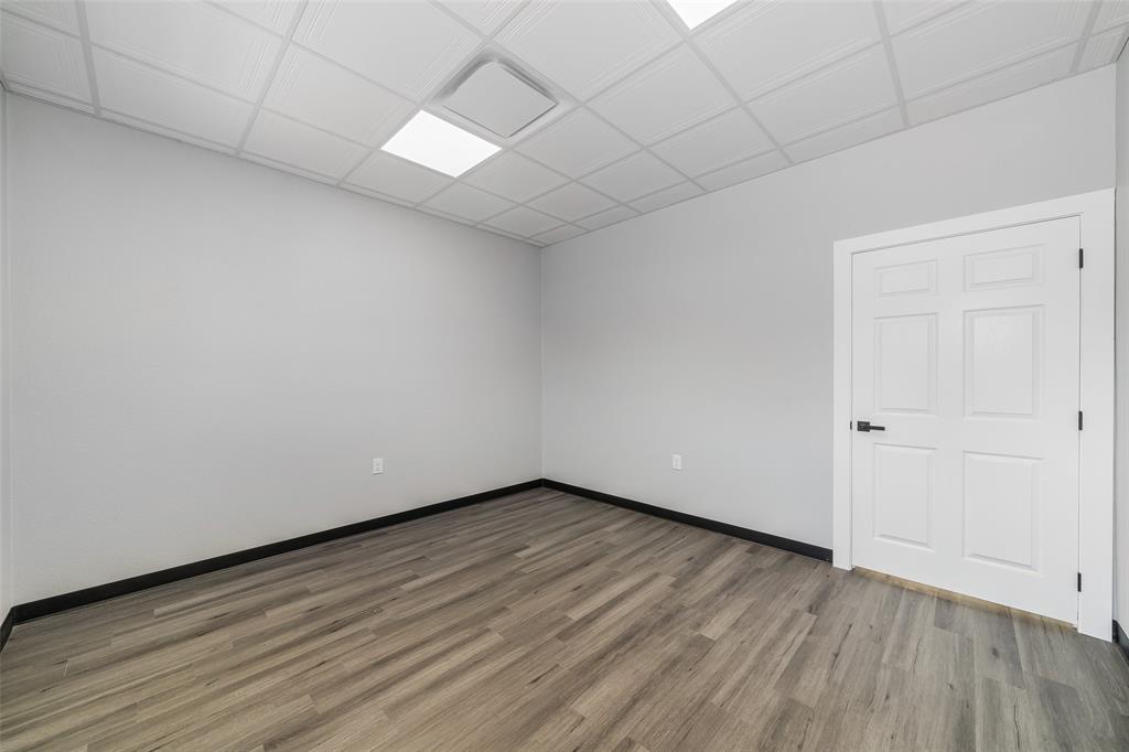 None - Commercial Lease