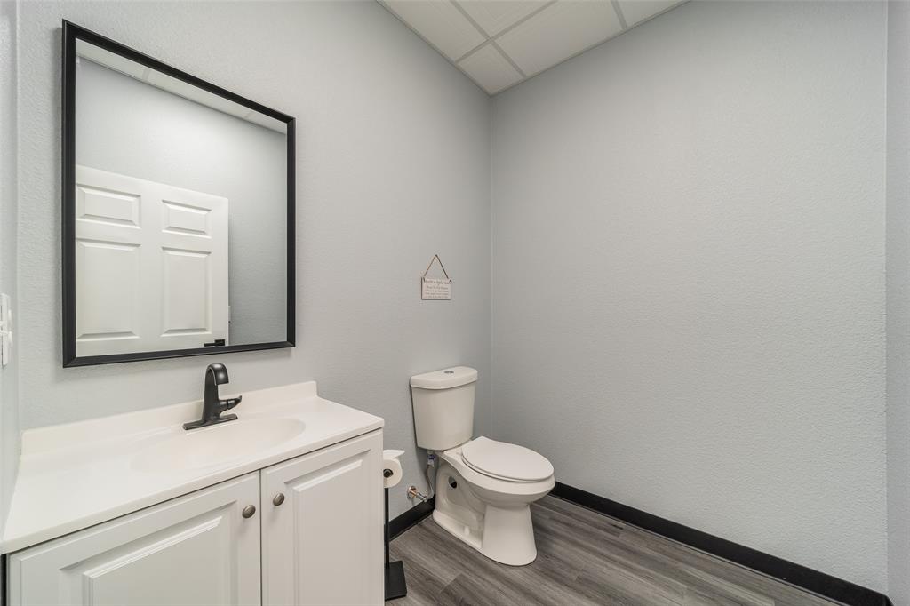 None - Commercial Lease