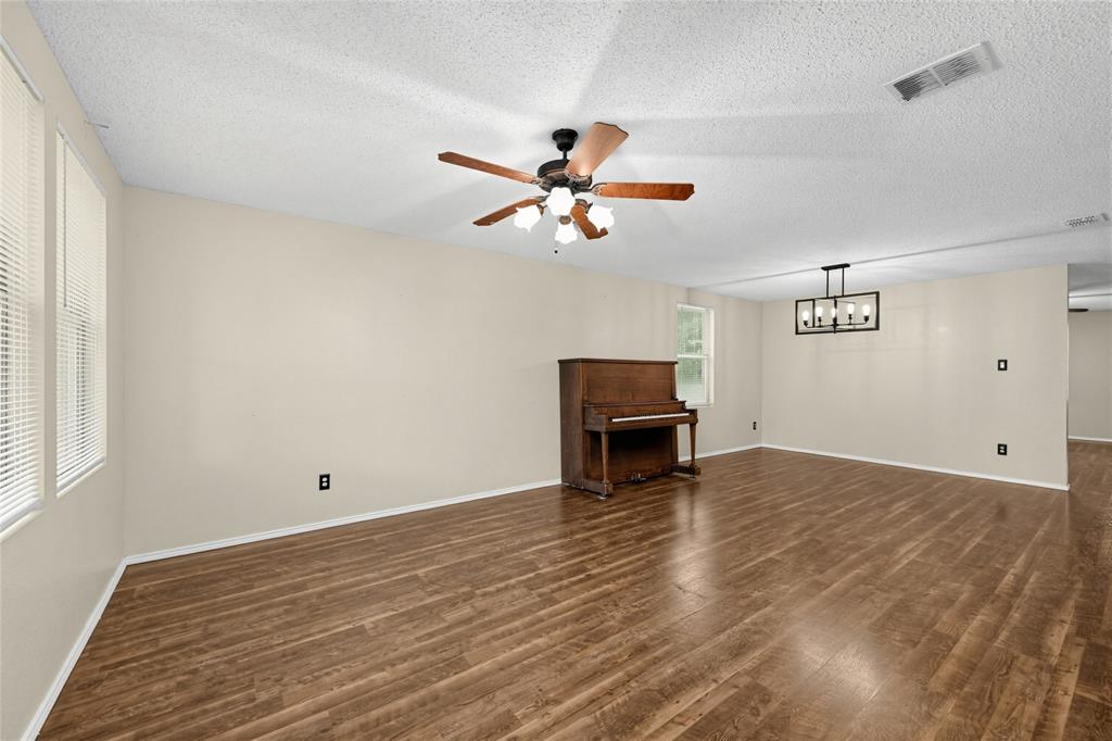 1857 Lariat Drive