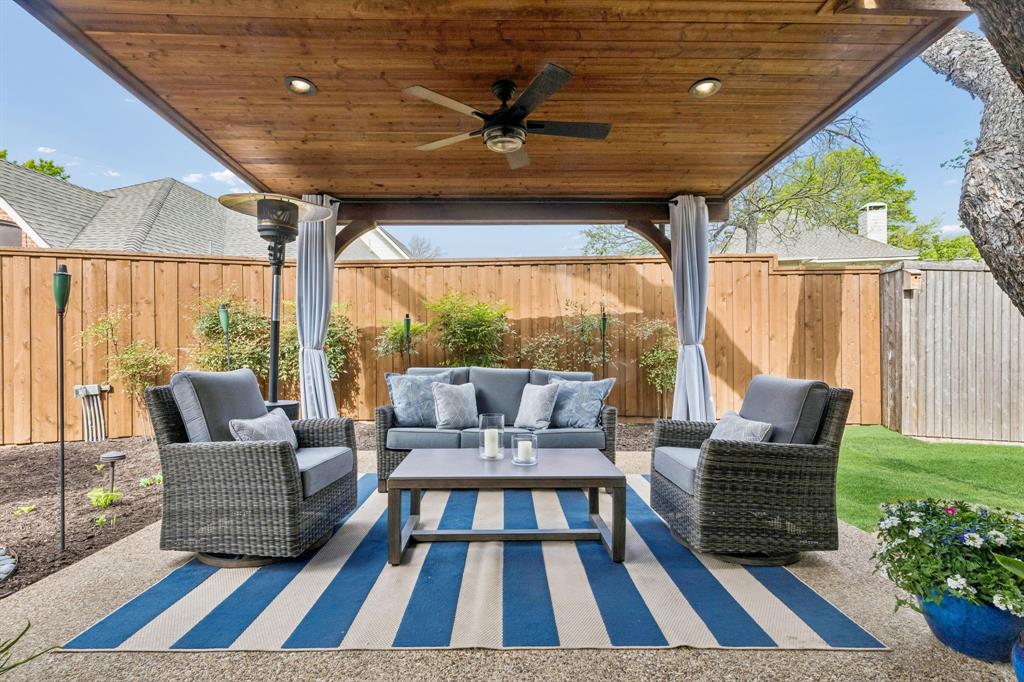 113 Lake Forest Court