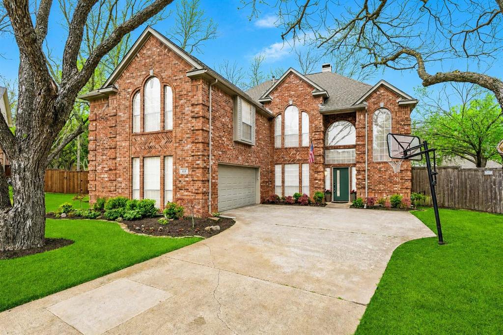 113 Lake Forest Court
