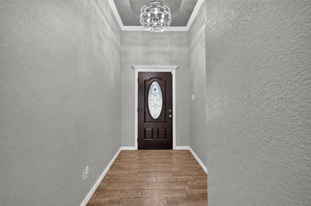 7924 Wilson Cliff Court