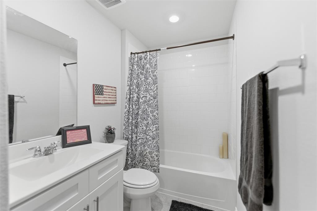 316 Sculptors Crossing