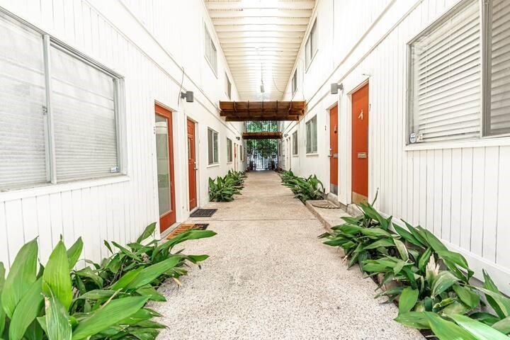 Thirty 05 Hundred Routh Condos - Residential Lease