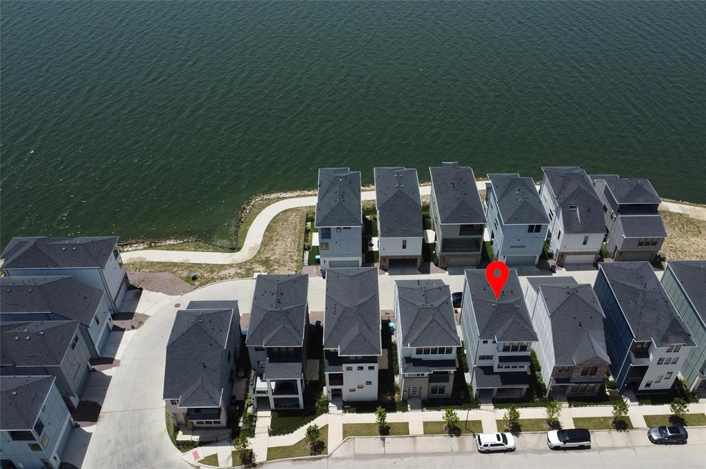 Sapphire Bay - Residential