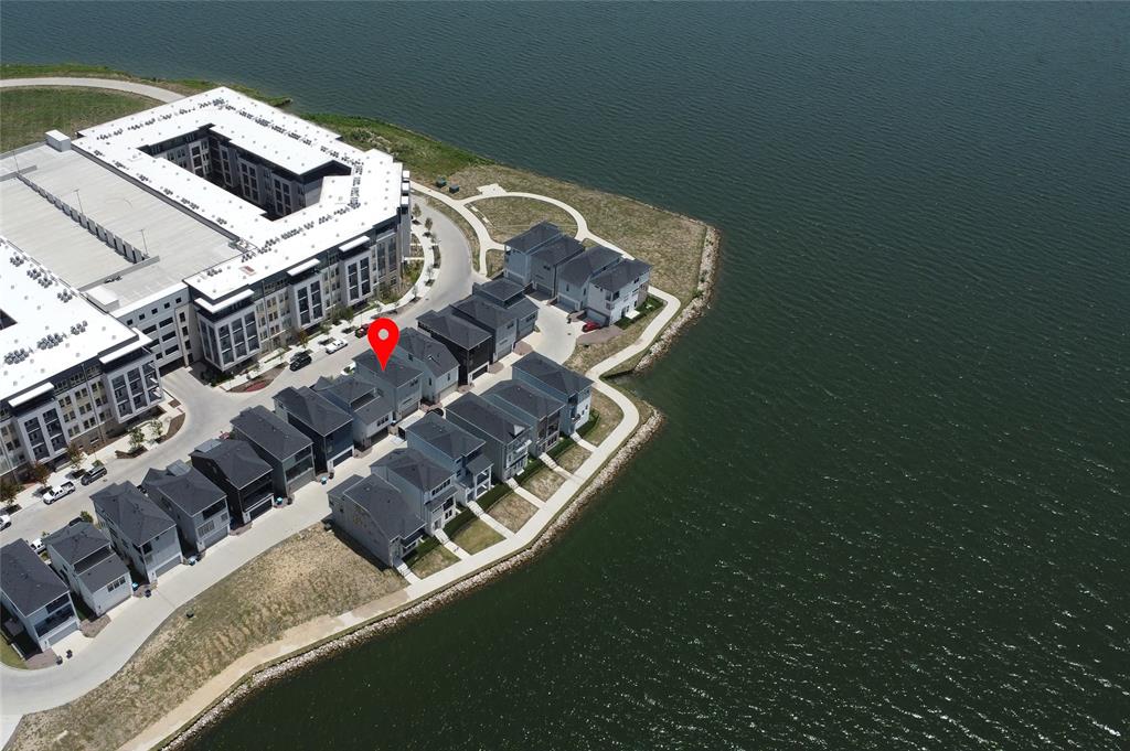 Sapphire Bay - Residential