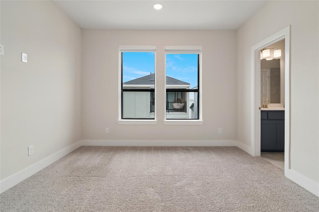 Sapphire Bay - Residential