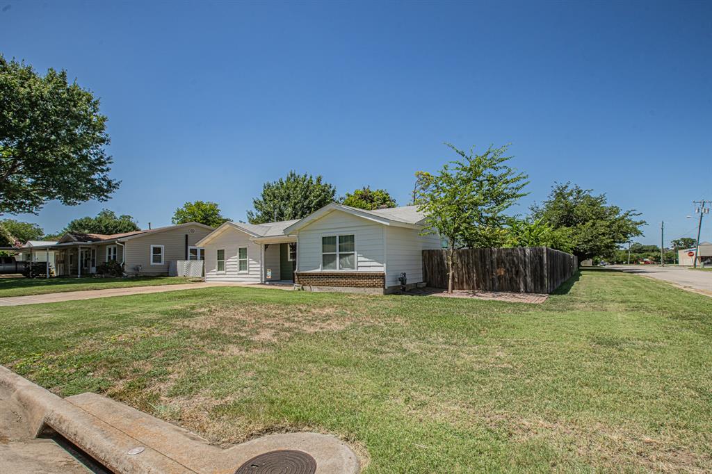 5329 Madella Street