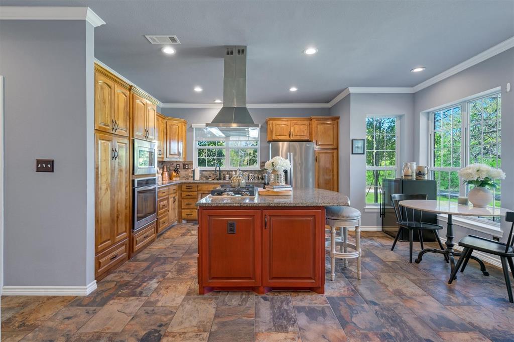 Armadillo Hills Estate - Residential