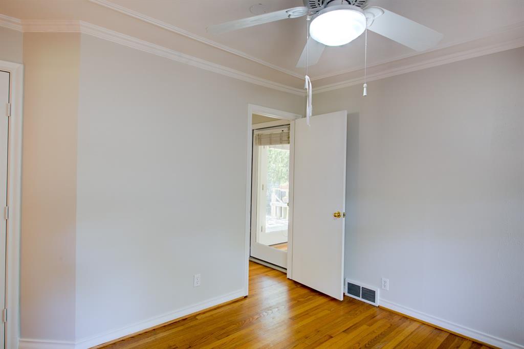 Lake Park Estates - Residential Lease