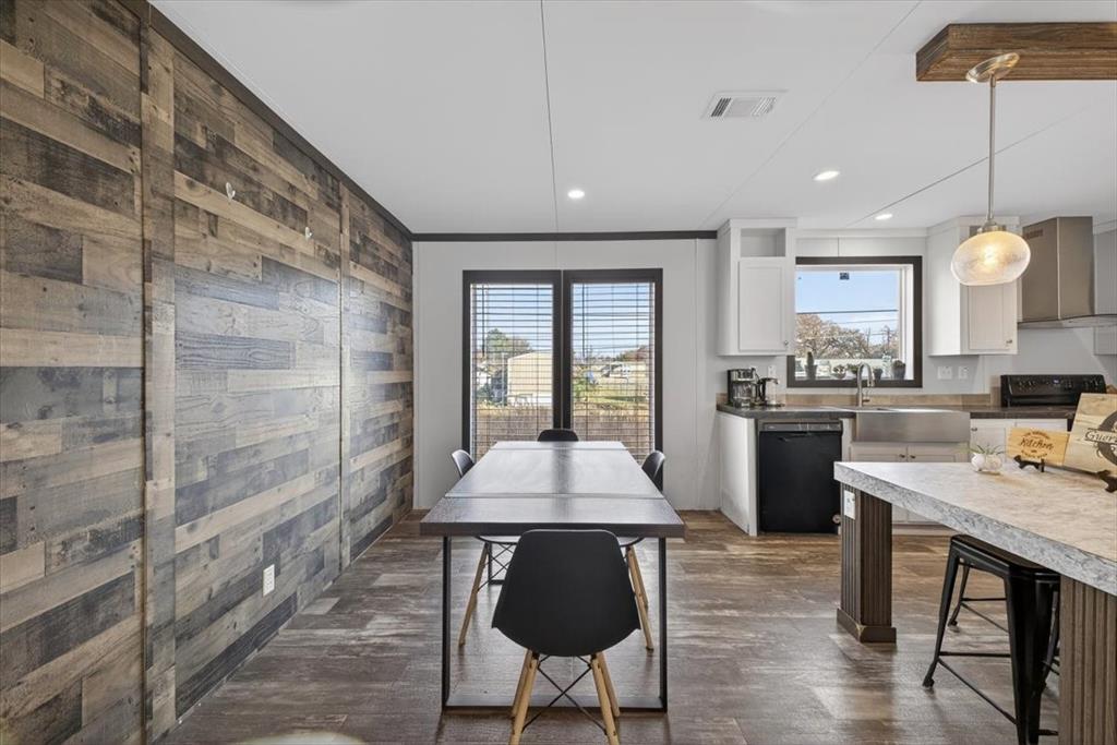 Pelican Bay Add - Residential