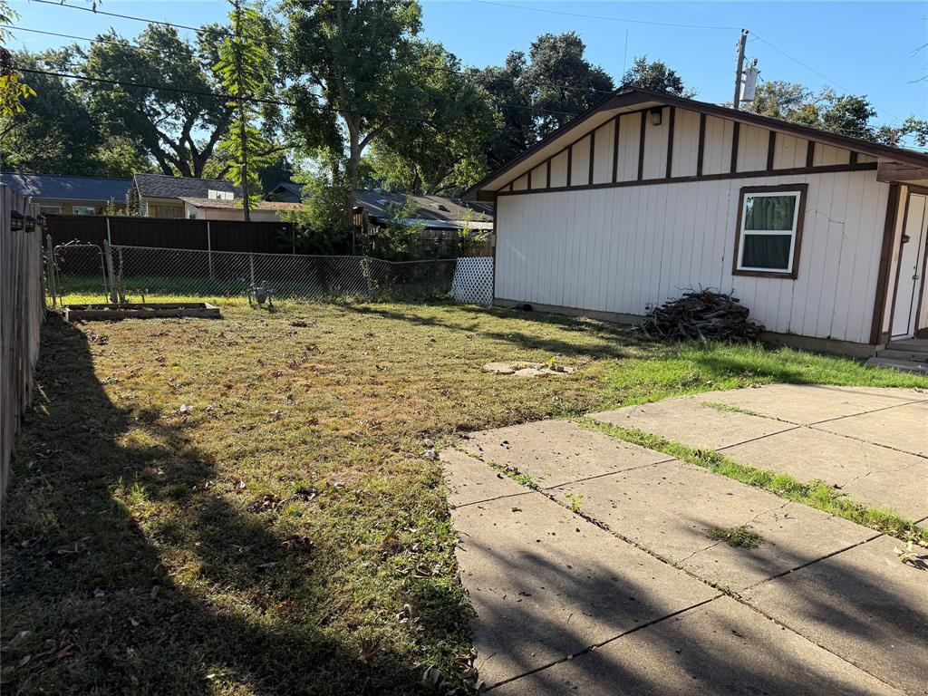 Valwood Park 10th Instl - Residential Lease