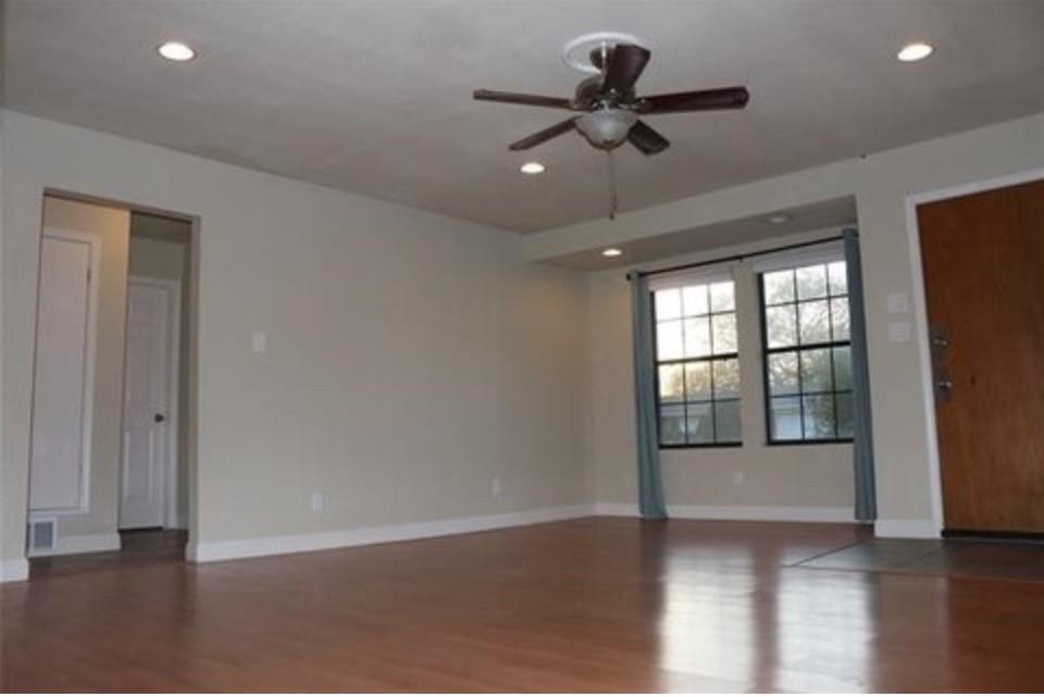 Valwood Park 10th Instl - Residential Lease