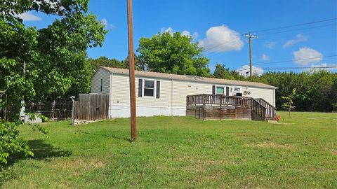 820 Ports O Call Drive Granbury TX 76048