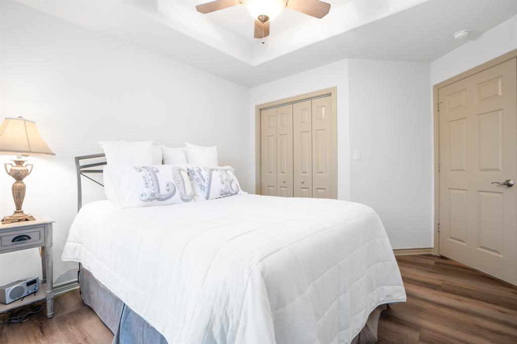 White Bluff #12 - Residential