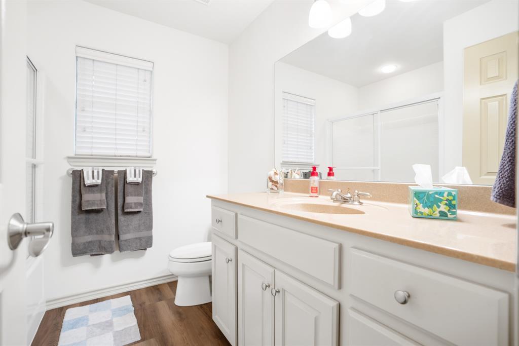 White Bluff #12 - Residential