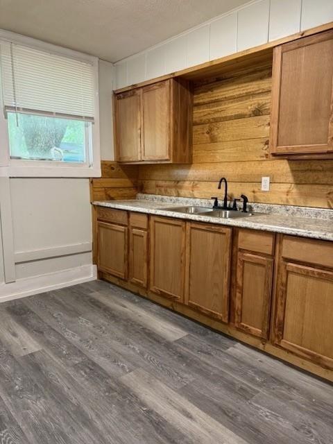 1837 W Houston Street