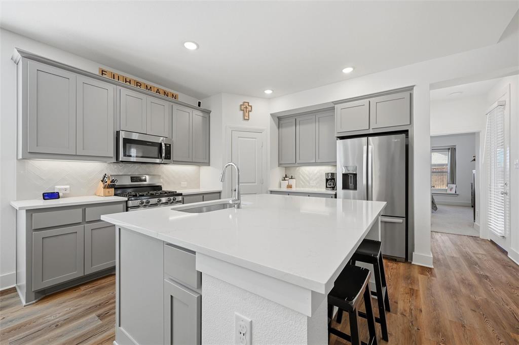 BELL AIR VILLAGE PHASE 1 - Residential