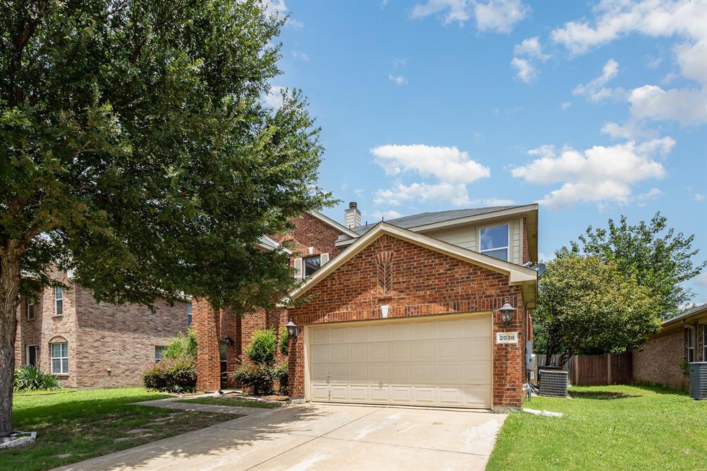 2038 La Salle Trail