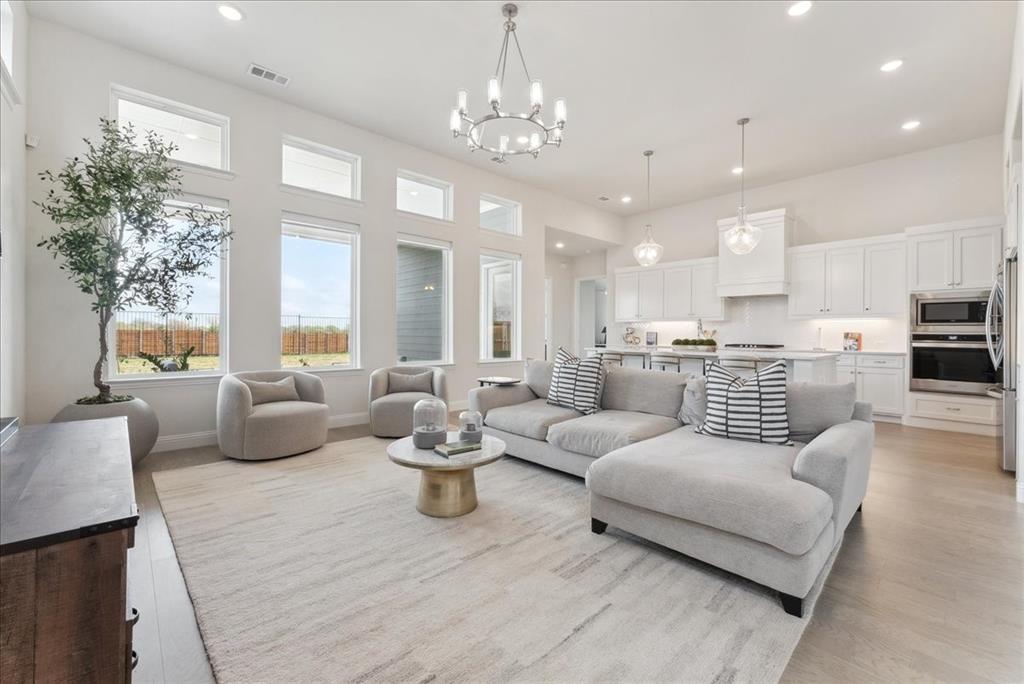 8818 Edna Place