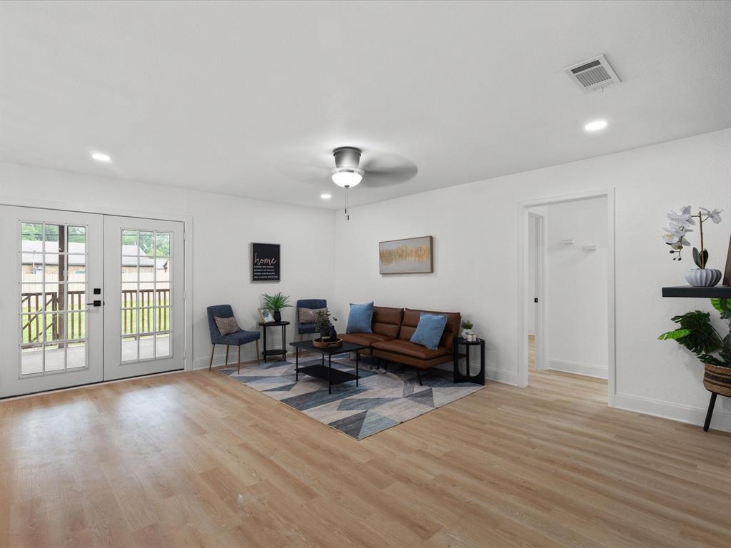 Couch J T Add - Residential