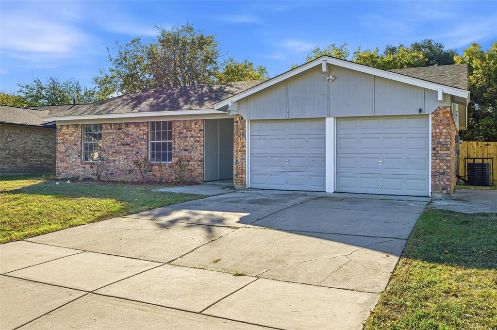 5608 Twin Oaks Drive