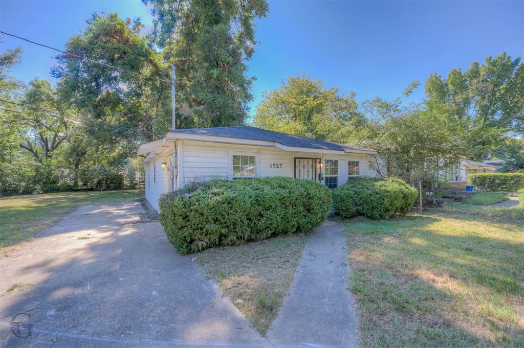 1727 Hickory Street
