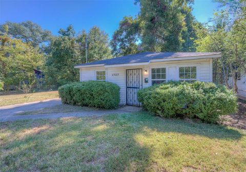 1727 Hickory Street Shreveport LA 71108