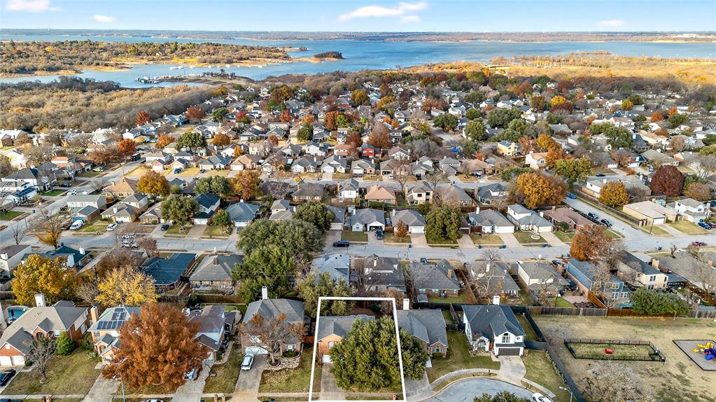 1804 Hunters Ridge Drive