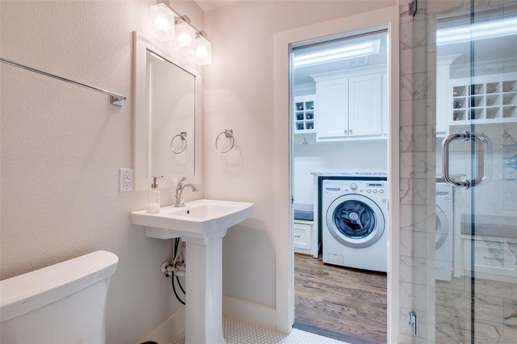 Williams-Caruth Terrace - Residential