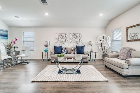 Photo of 2908 Wooten Trail, Royse City, TX 75189 (MLS # 21177892)