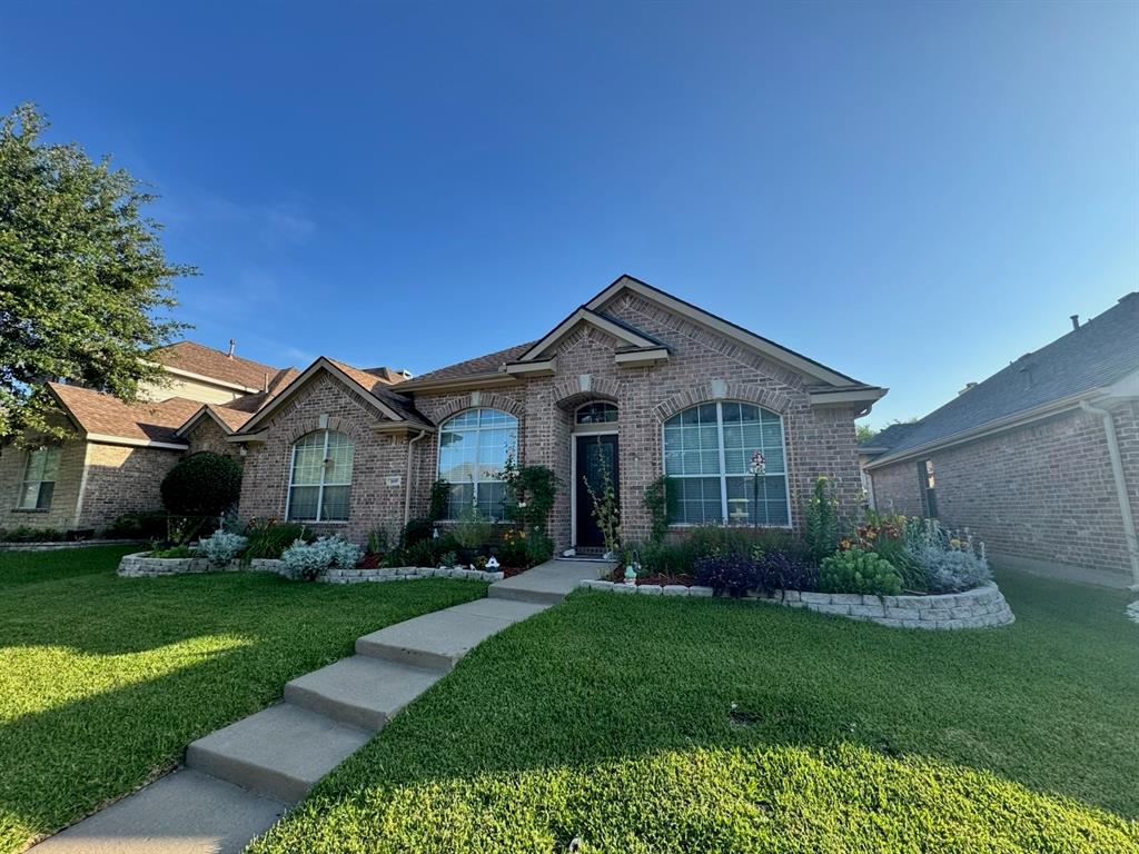 1609 Woodhaven Court