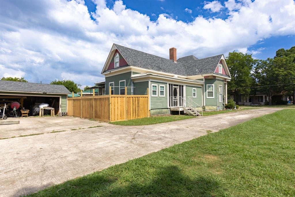 Original Town Of Ladonia - Residential