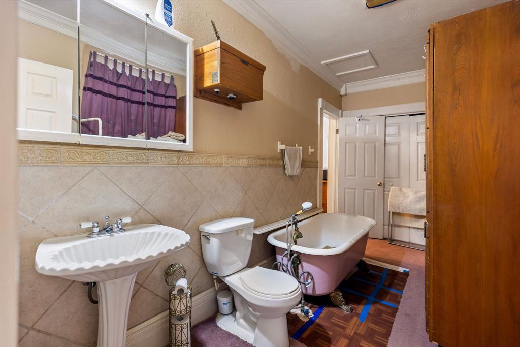 Original Town Of Ladonia - Residential