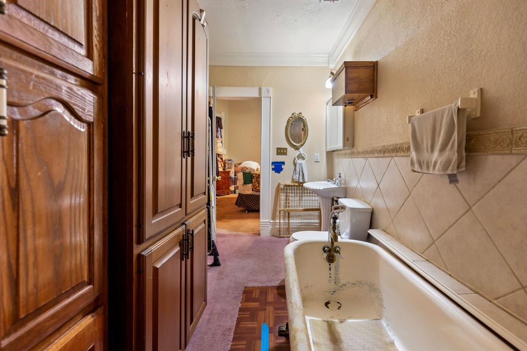 Original Town Of Ladonia - Residential