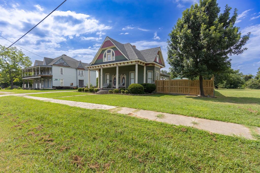 Original Town Of Ladonia - Residential