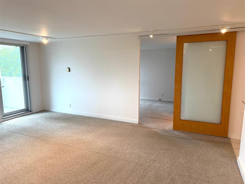 Twenty-One Turtle Creek Condo - Residential