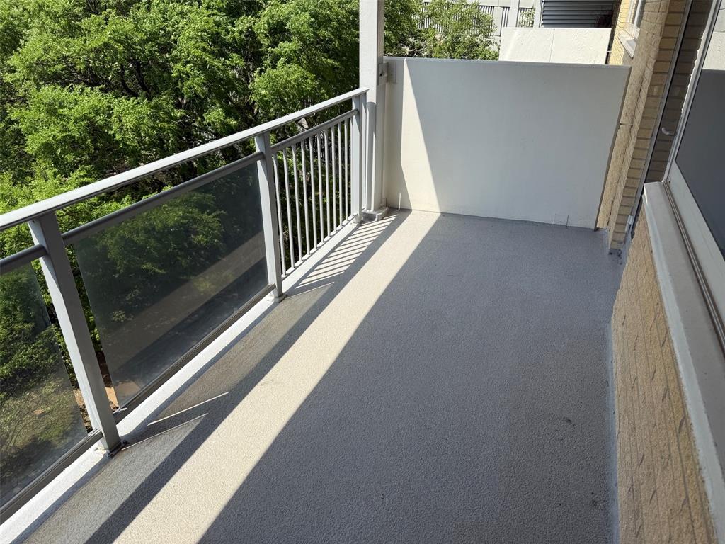 Twenty-One Turtle Creek Condo - Residential