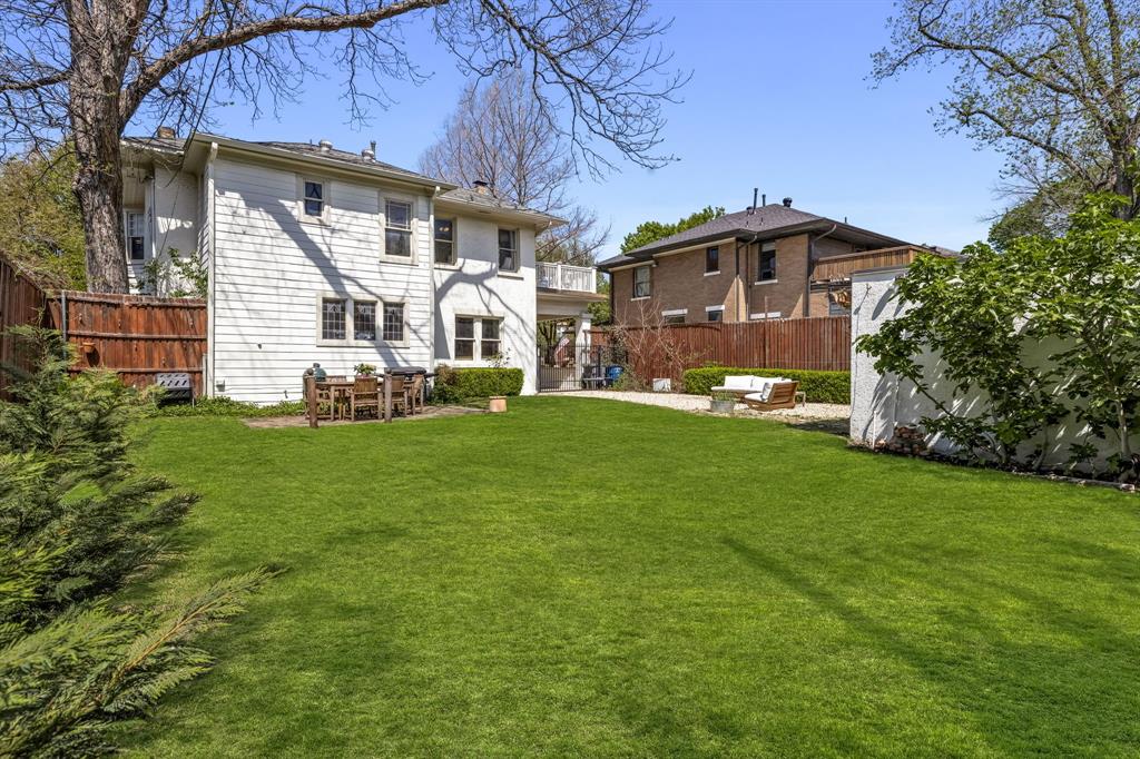 Munger Place - Residential